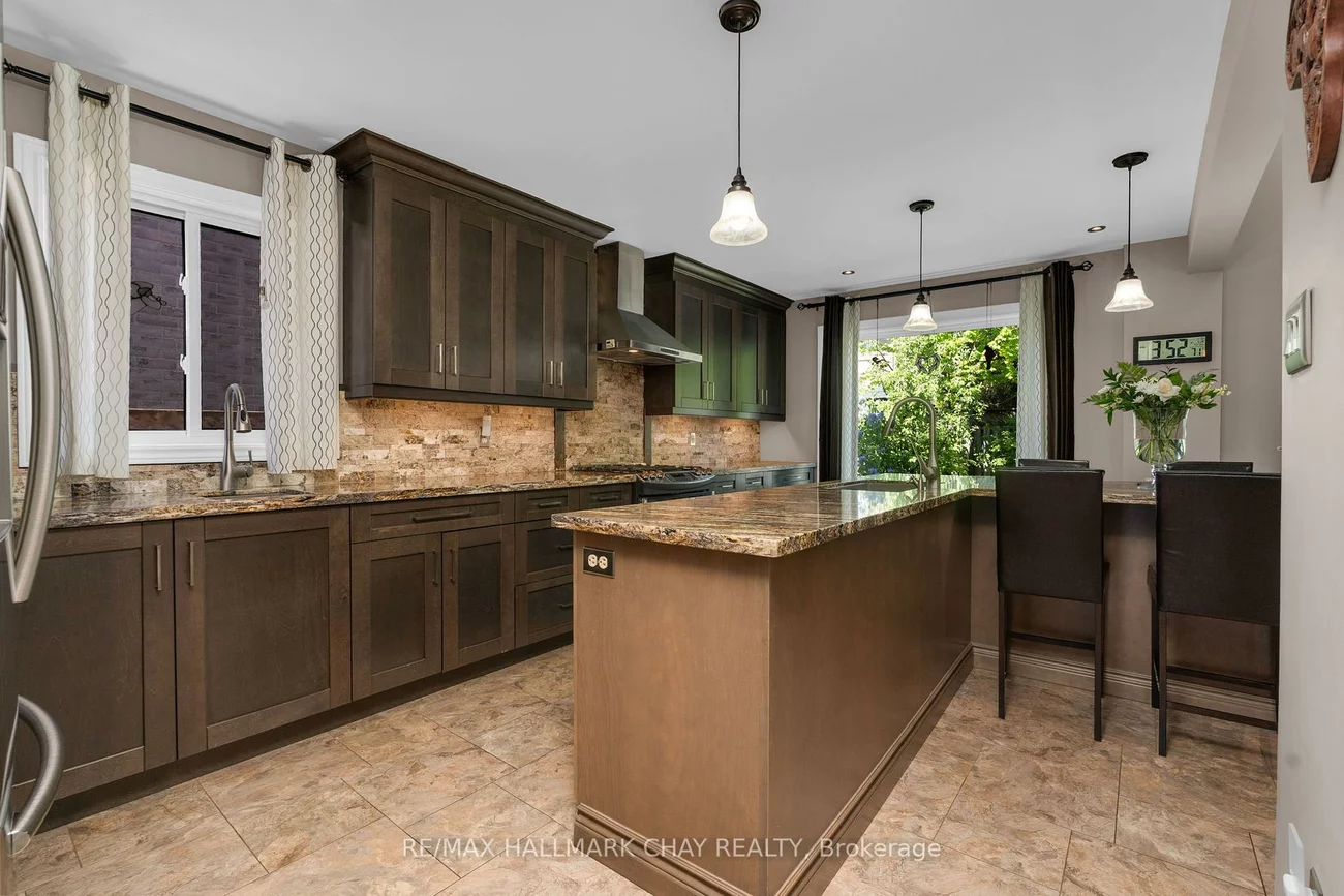 3, Meyer, East Bayfield, Barrie