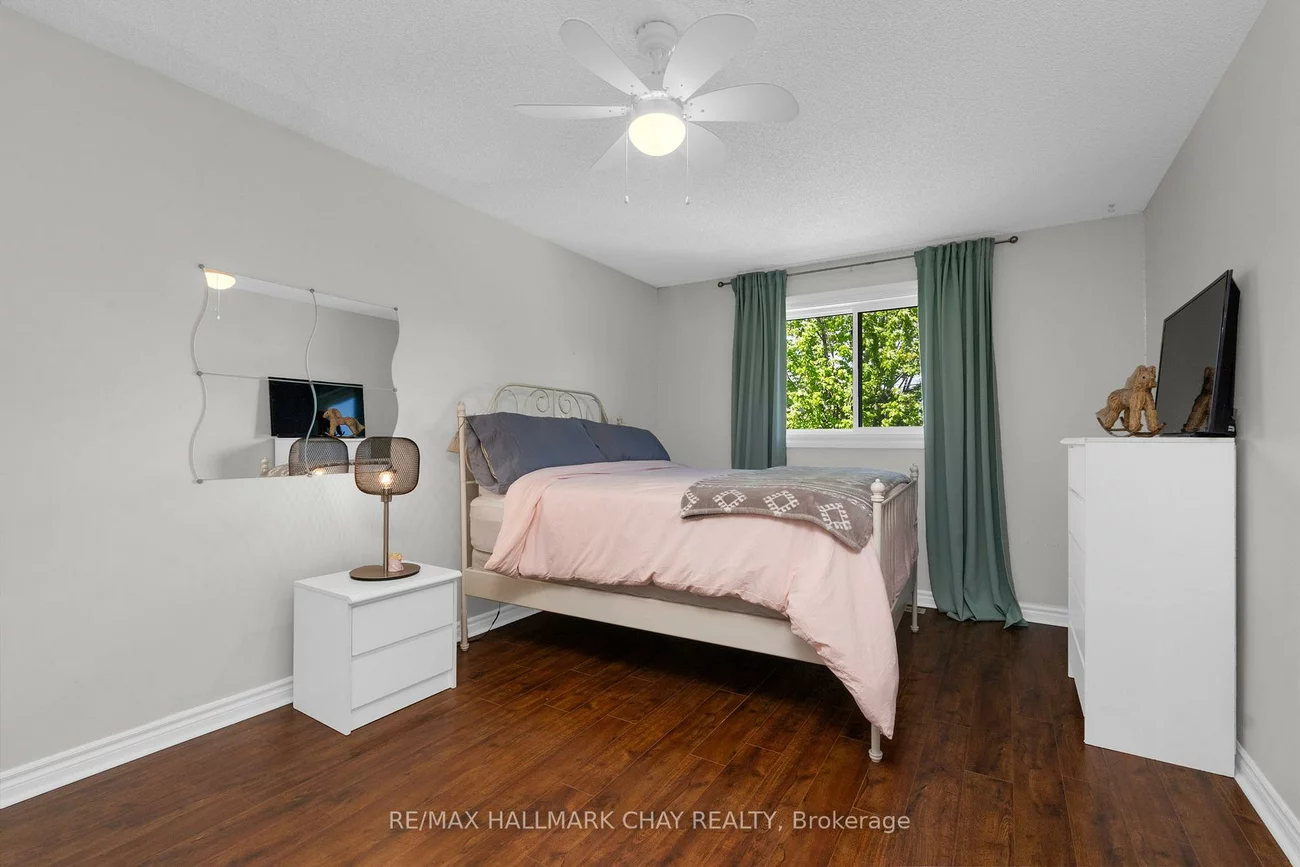 3, Meyer, East Bayfield, Barrie