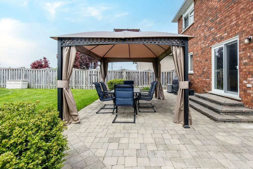 87, Stollar, Little Lake, Barrie