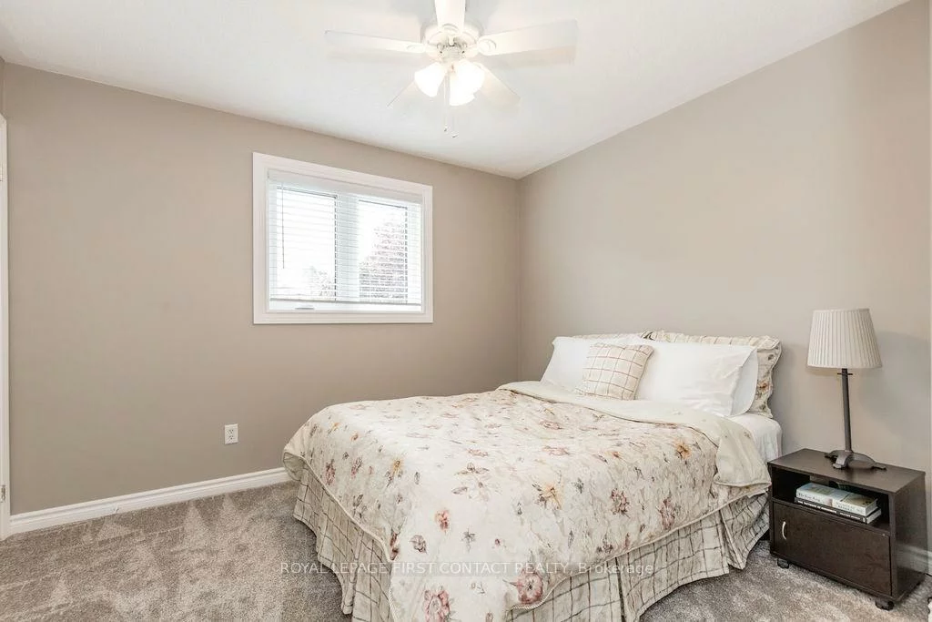 87, Stollar, Little Lake, Barrie