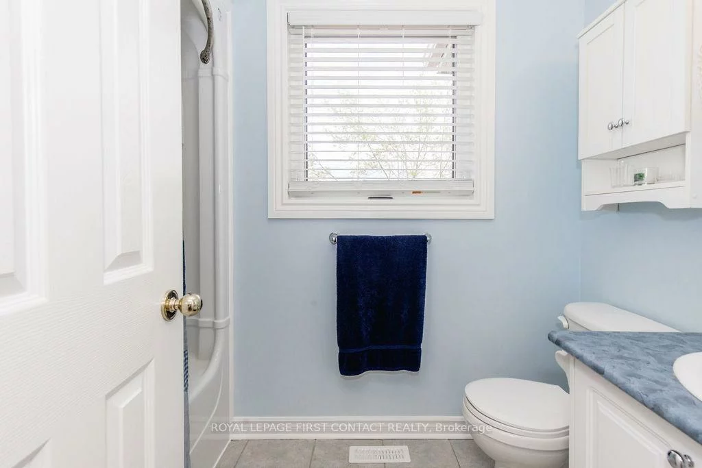 87, Stollar, Little Lake, Barrie