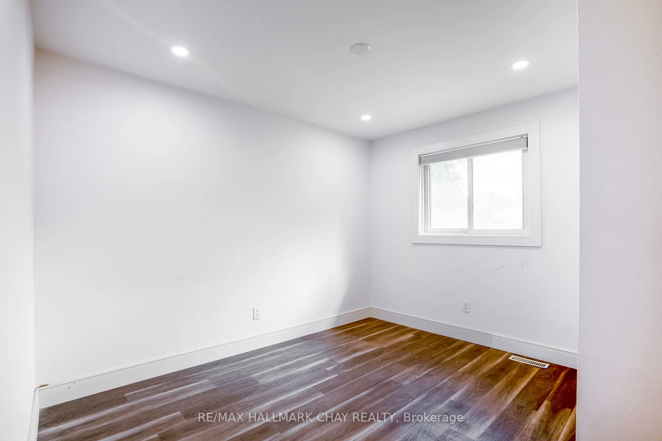 72, Jane, Allandale Heights, Barrie