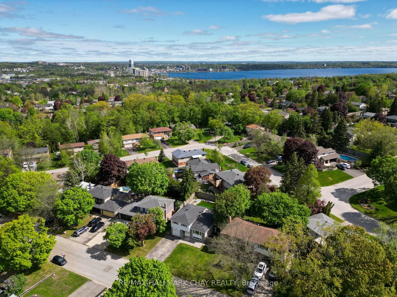 72, Jane, Allandale Heights, Barrie