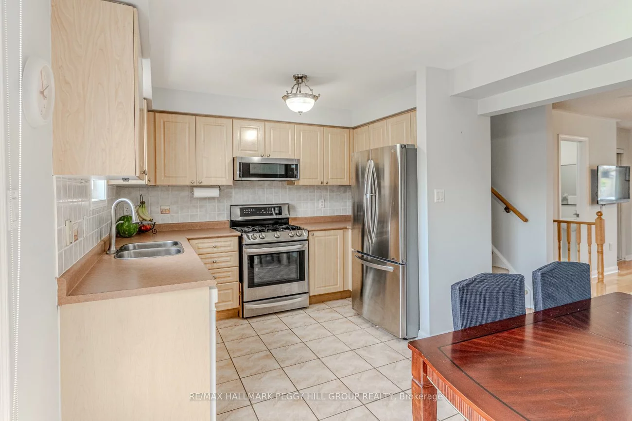 19, Coleman, Edgehill Drive, Barrie