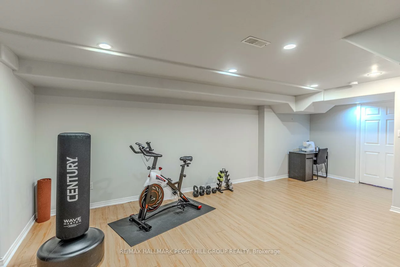 19, Coleman, Edgehill Drive, Barrie