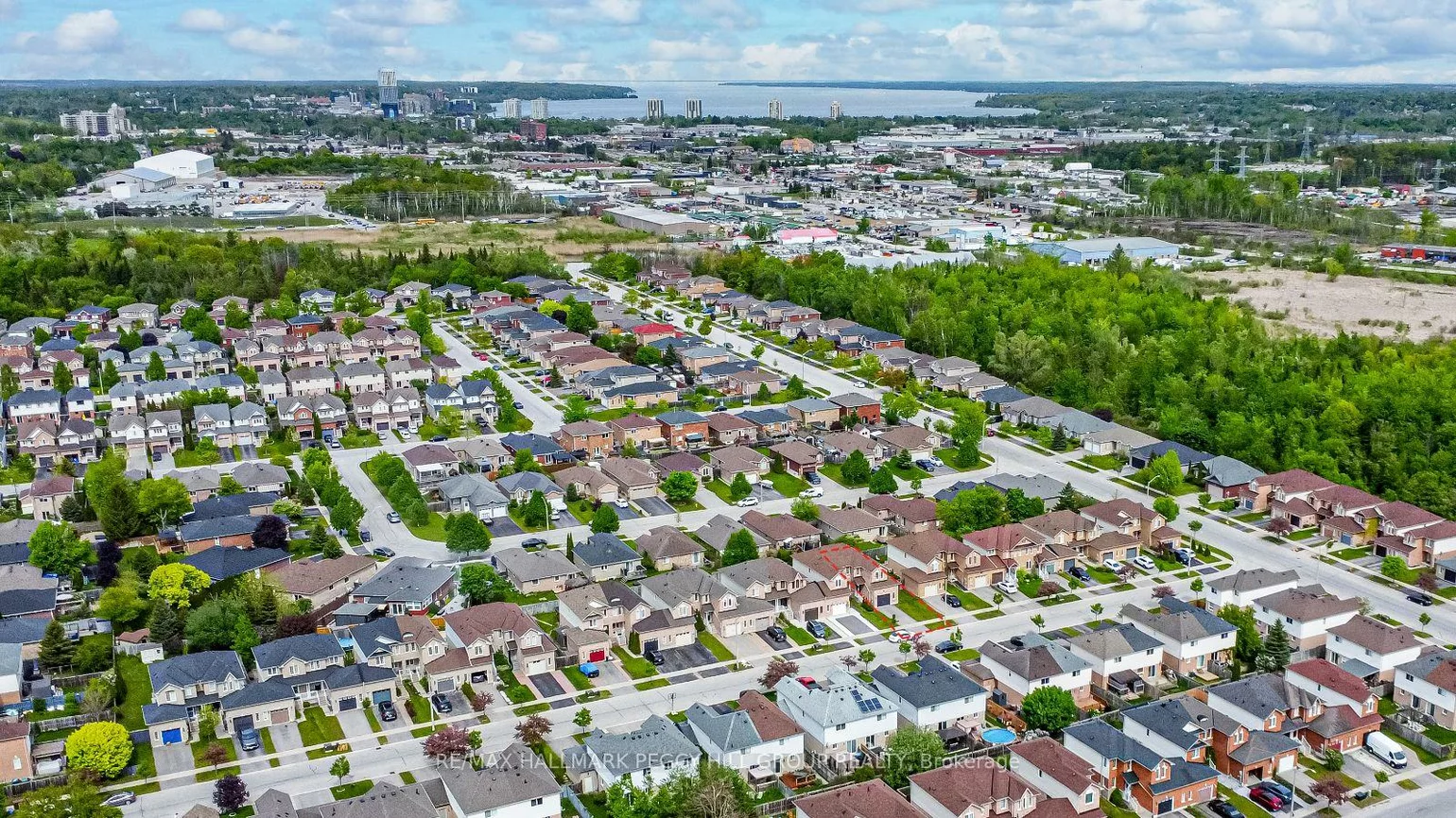 19, Coleman, Edgehill Drive, Barrie