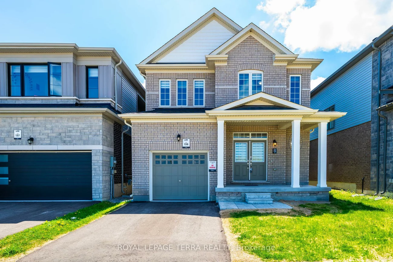 112, Nottingham, 400 East, Barrie