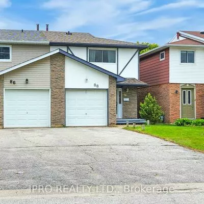 88, Christie, Letitia Heights, Barrie