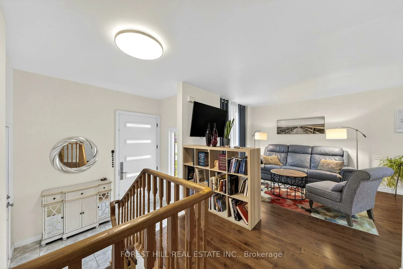 168, Hurst, Bayshore, Barrie