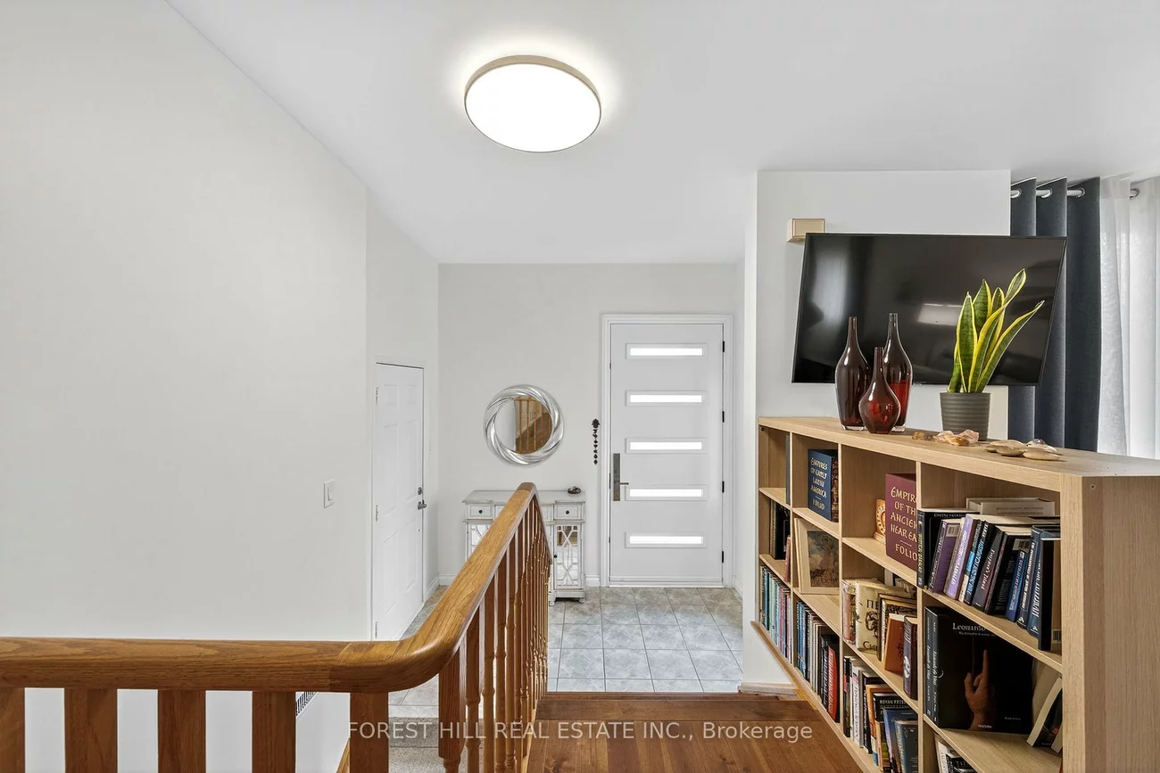 168, Hurst, Bayshore, Barrie