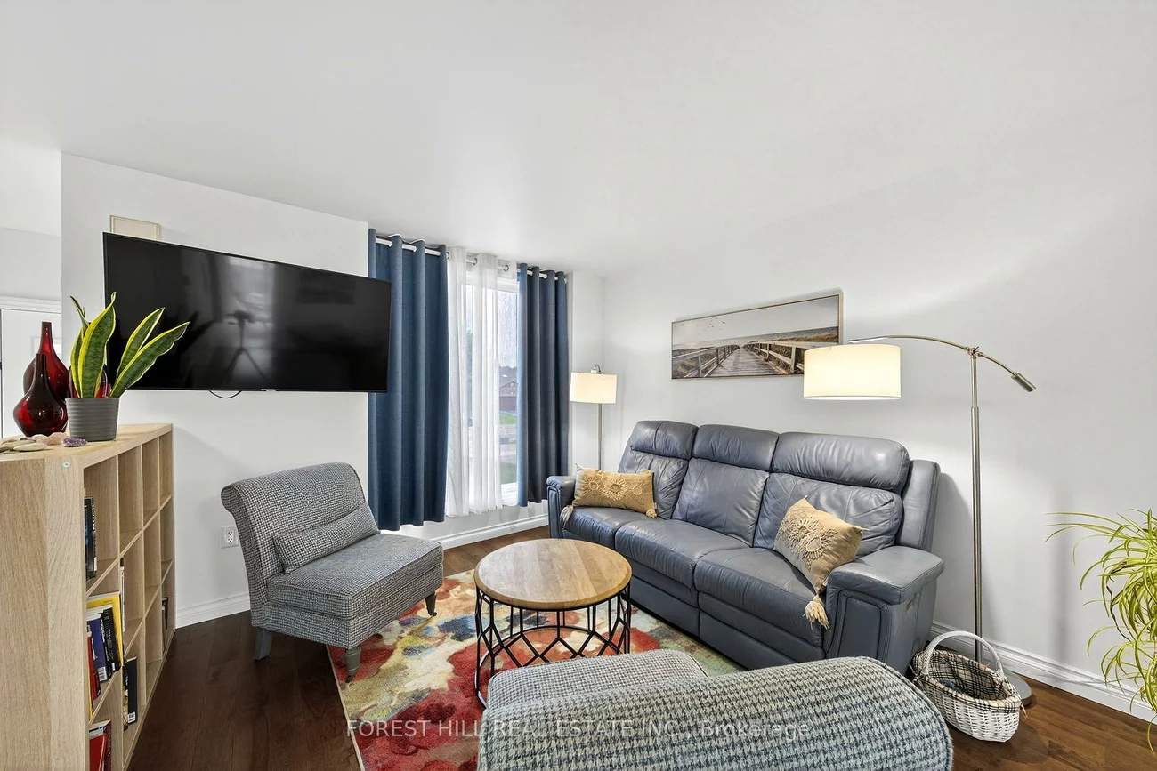 168, Hurst, Bayshore, Barrie