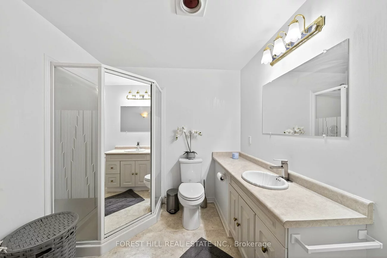 168, Hurst, Bayshore, Barrie