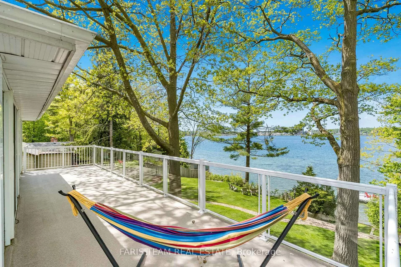 10, White Oaks, South Shore, Barrie