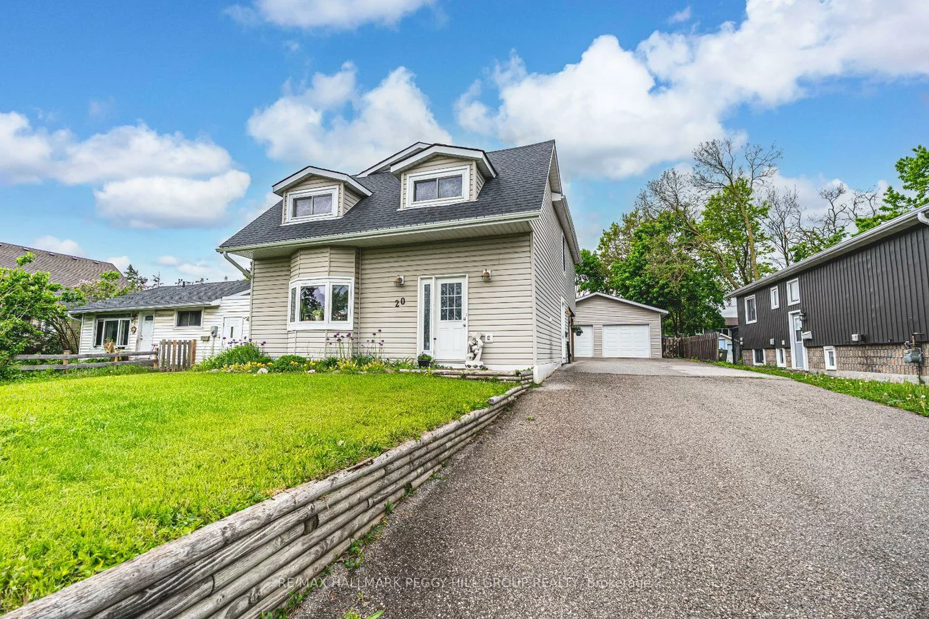 20, Ferris, Cundles East, Barrie