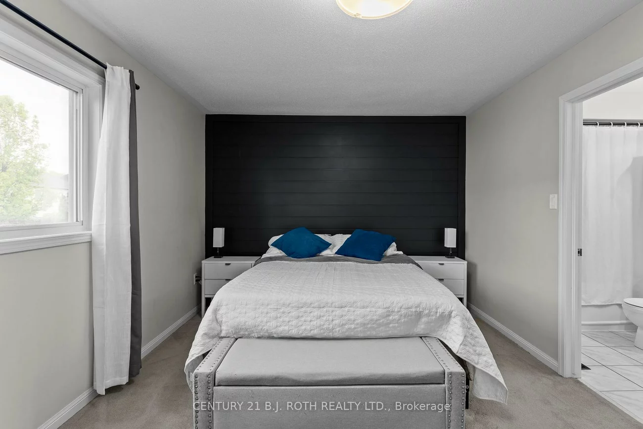 26, Villers, Edgehill Drive, Barrie