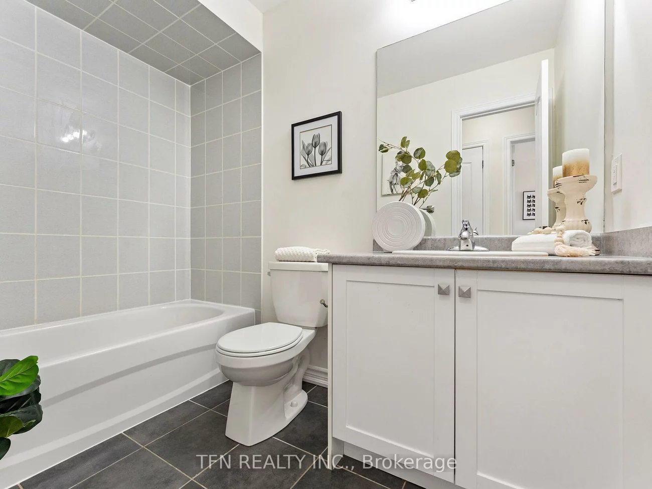 9, Cygnus, Ardagh, Barrie