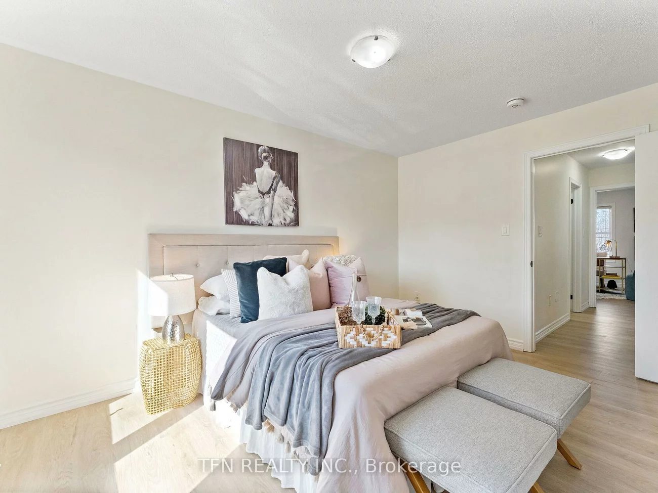 9, Cygnus, Ardagh, Barrie