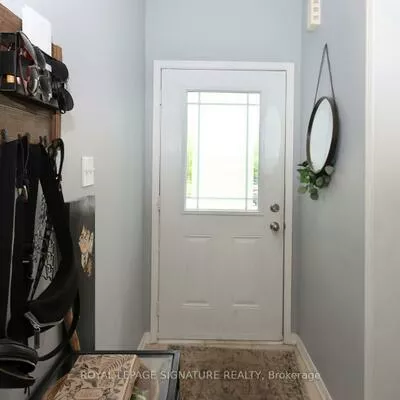 175, Stanley, East Bayfield, Barrie