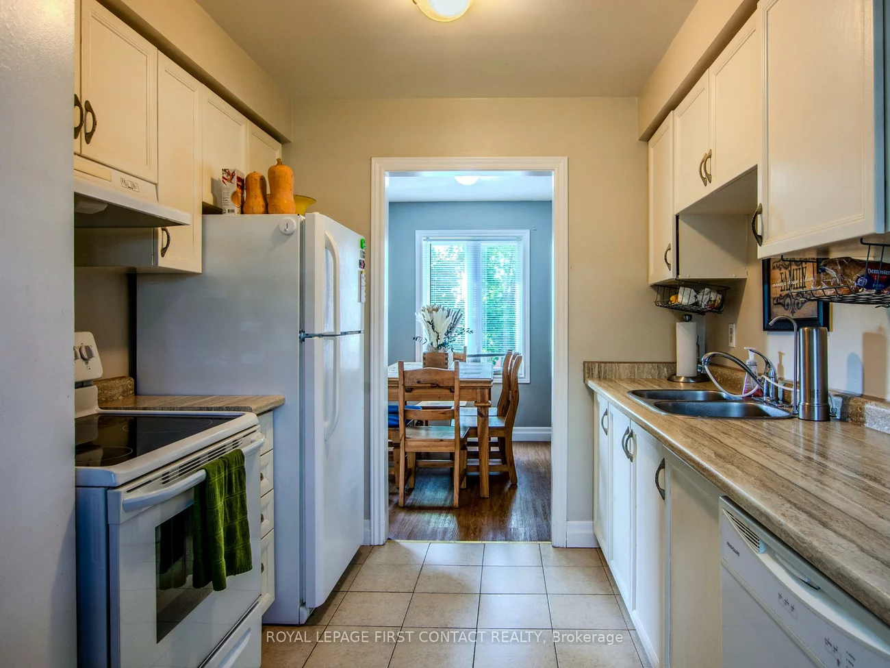 102, Ferguson, Northwest, Barrie