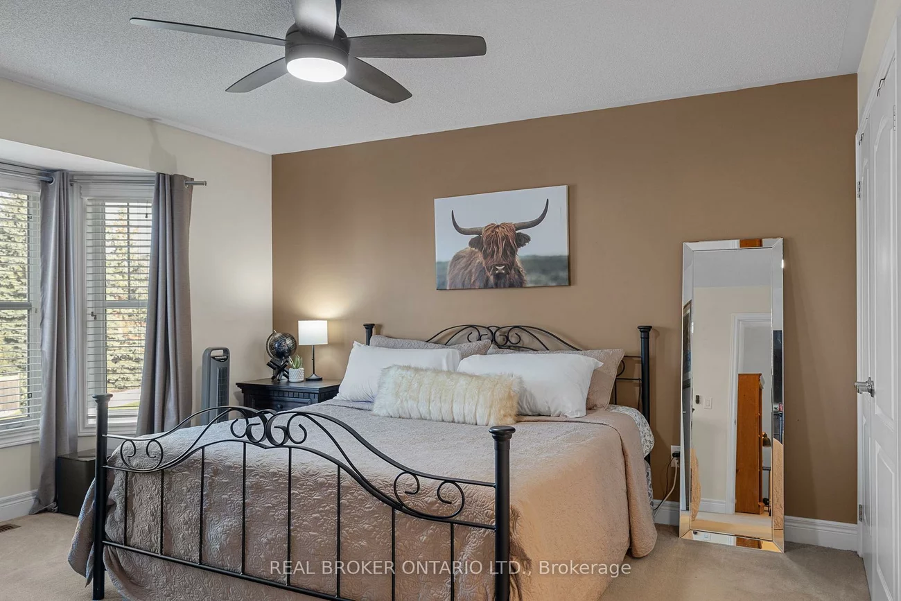 33, Royal Park, Bayshore, Barrie