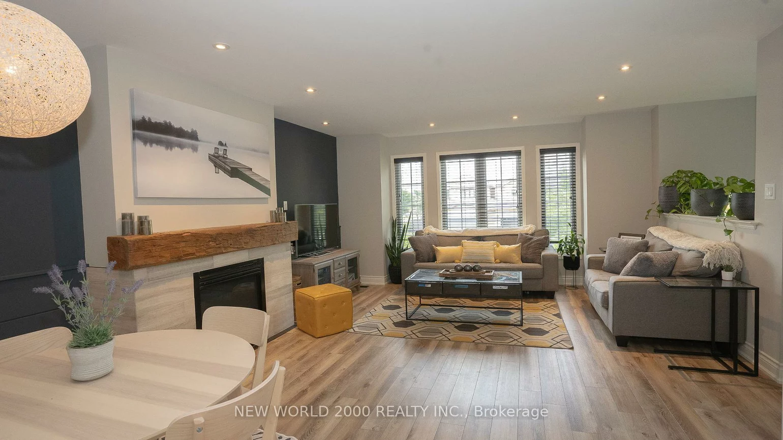 3, Rundle, Holly, Barrie