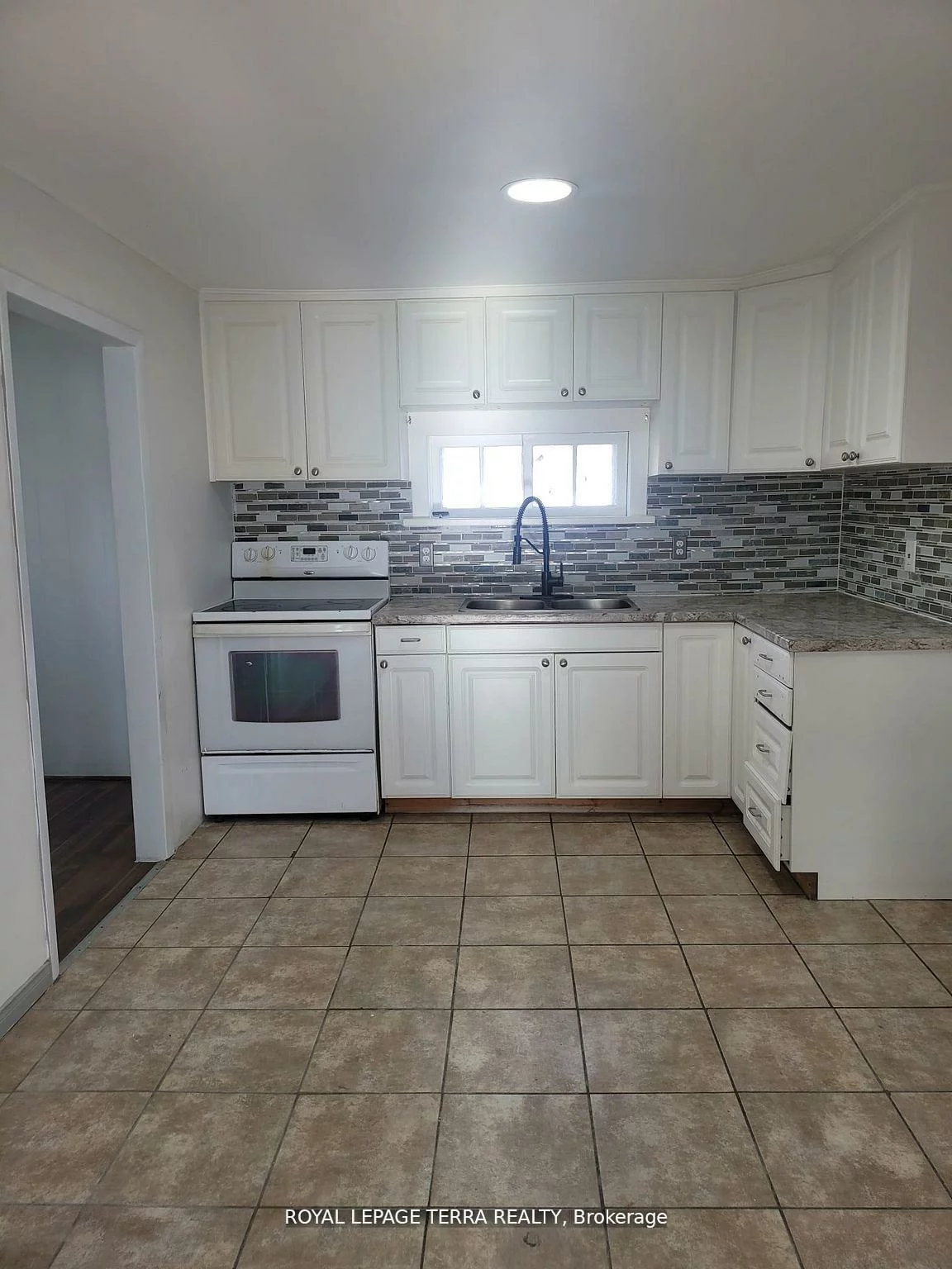 328, Little, Painswick North, Barrie