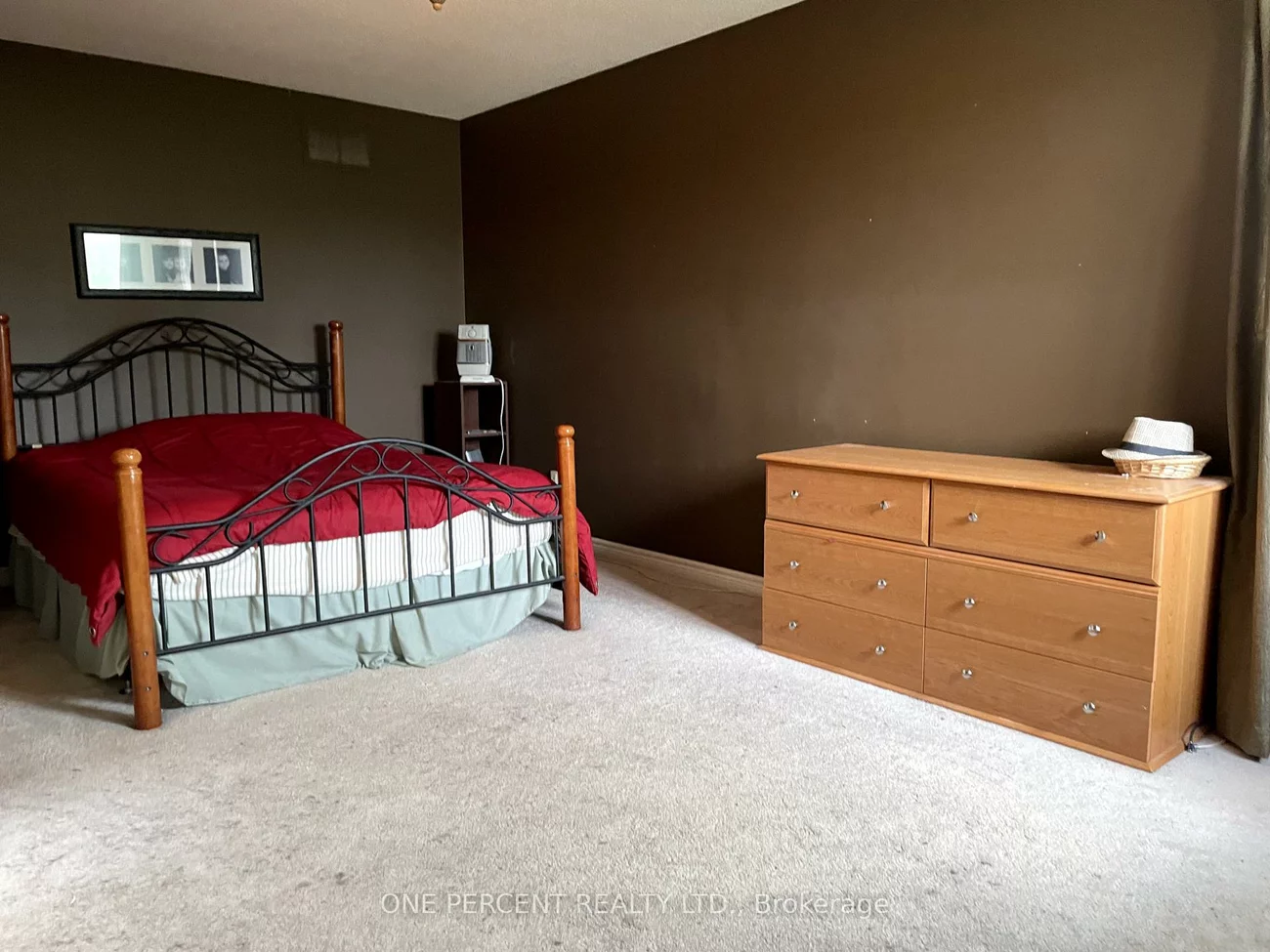 23, Nightingale, Painswick South, Barrie