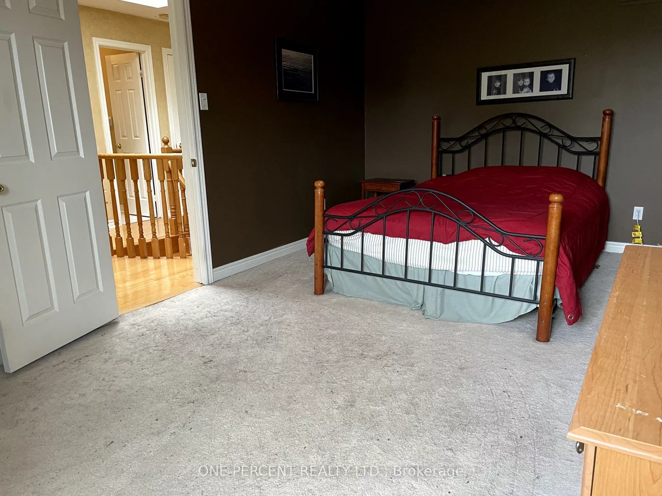 23, Nightingale, Painswick South, Barrie