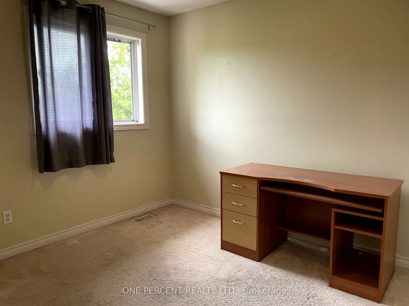 23, Nightingale, Painswick South, Barrie