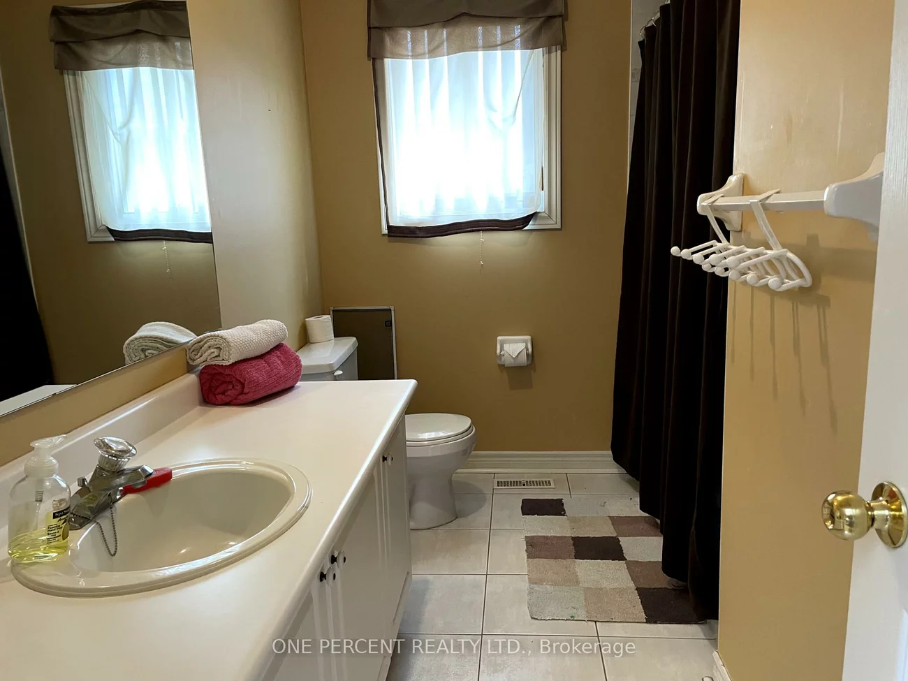23, Nightingale, Painswick South, Barrie