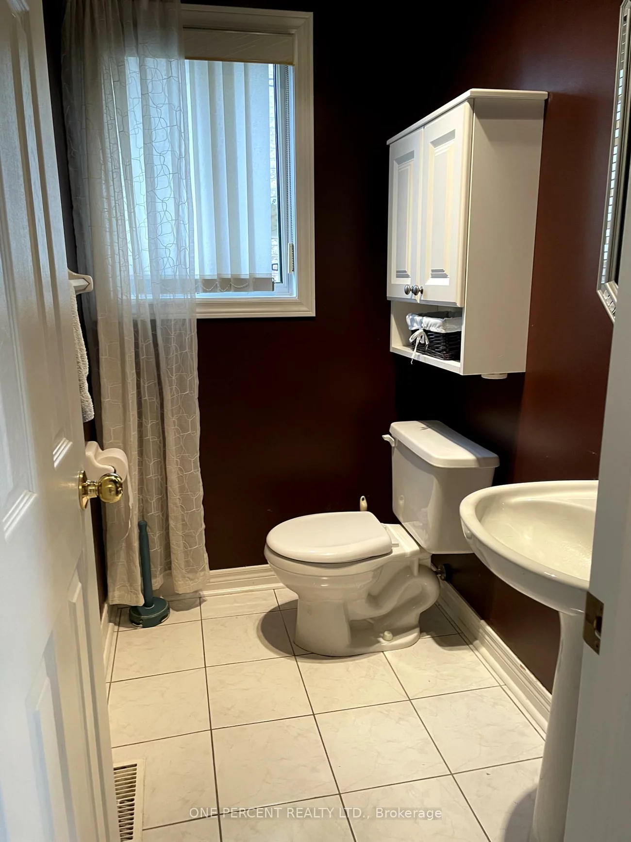 23, Nightingale, Painswick South, Barrie