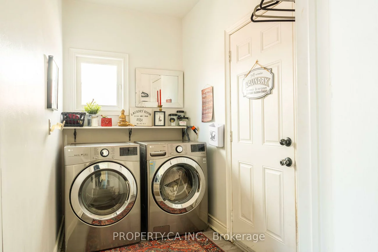 16, Connaught, Innis-Shore, Barrie