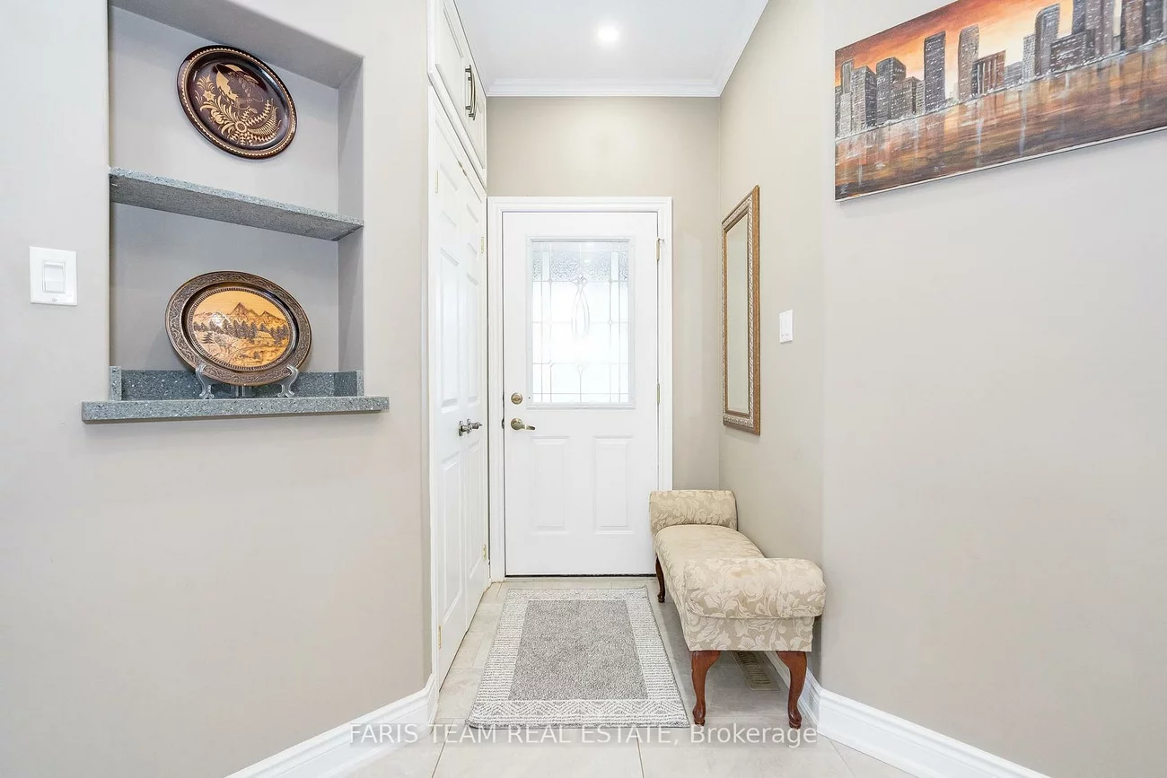 46, Kell, Bayshore, Barrie