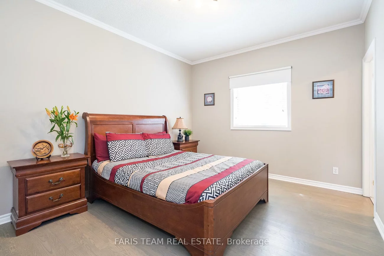 46, Kell, Bayshore, Barrie