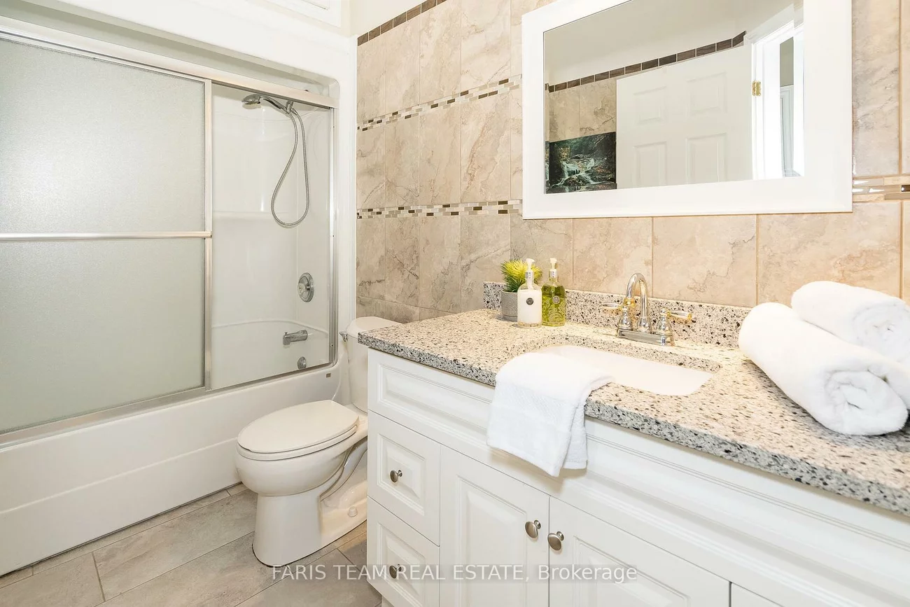 46, Kell, Bayshore, Barrie