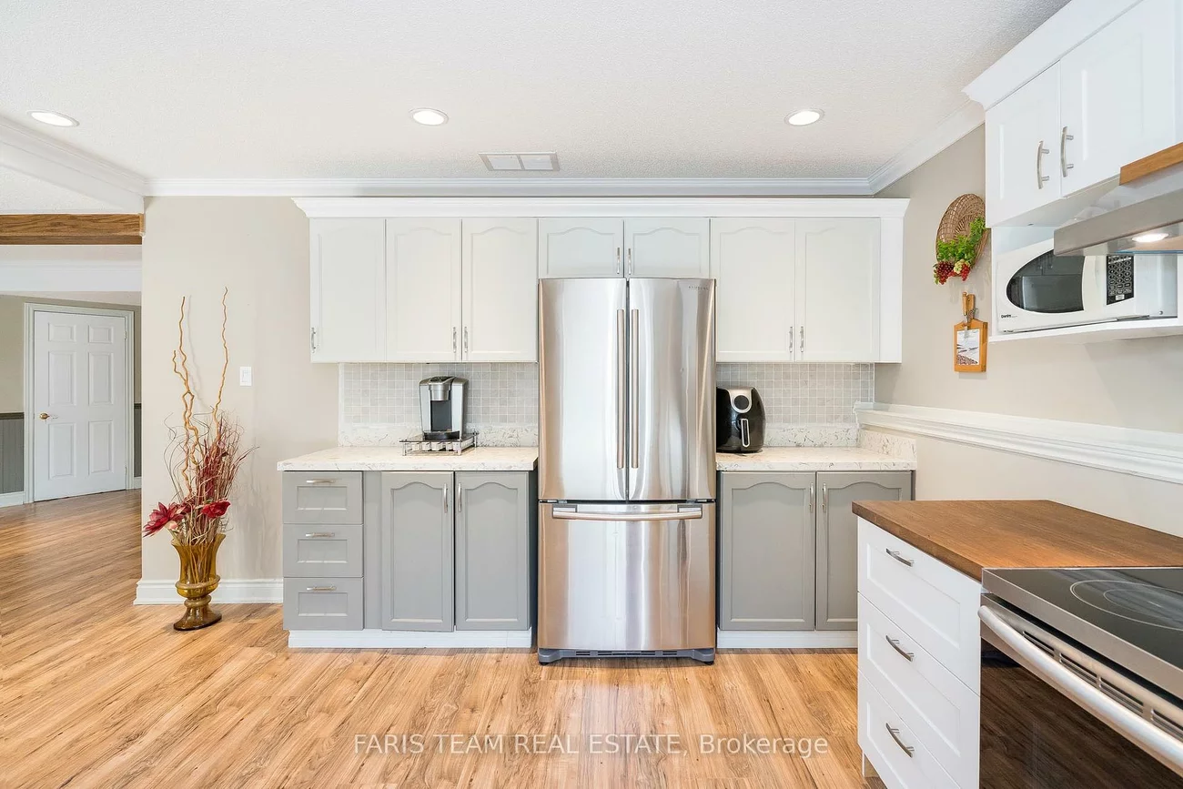 46, Kell, Bayshore, Barrie