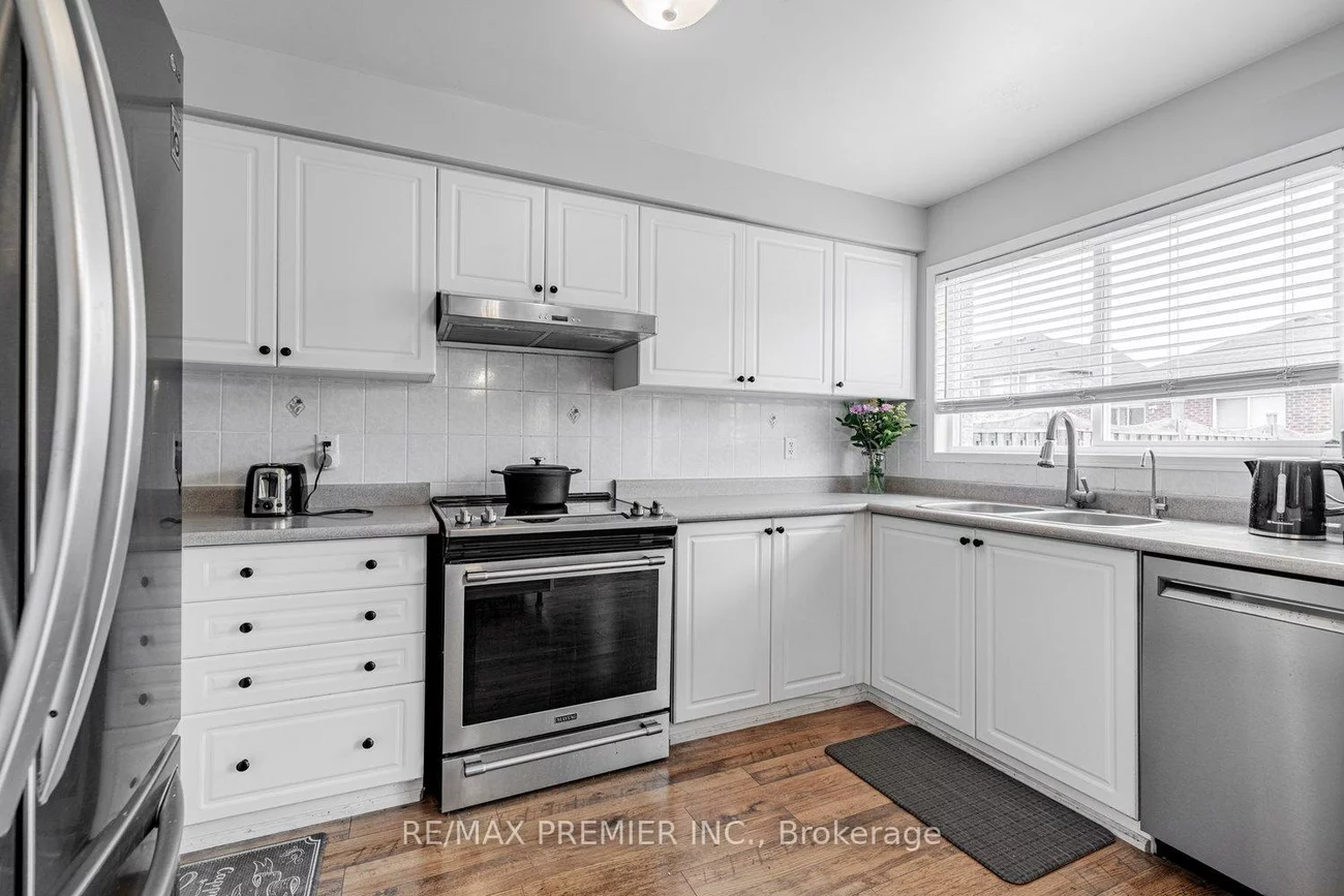 118, Tunbridge, Georgian Drive, Barrie
