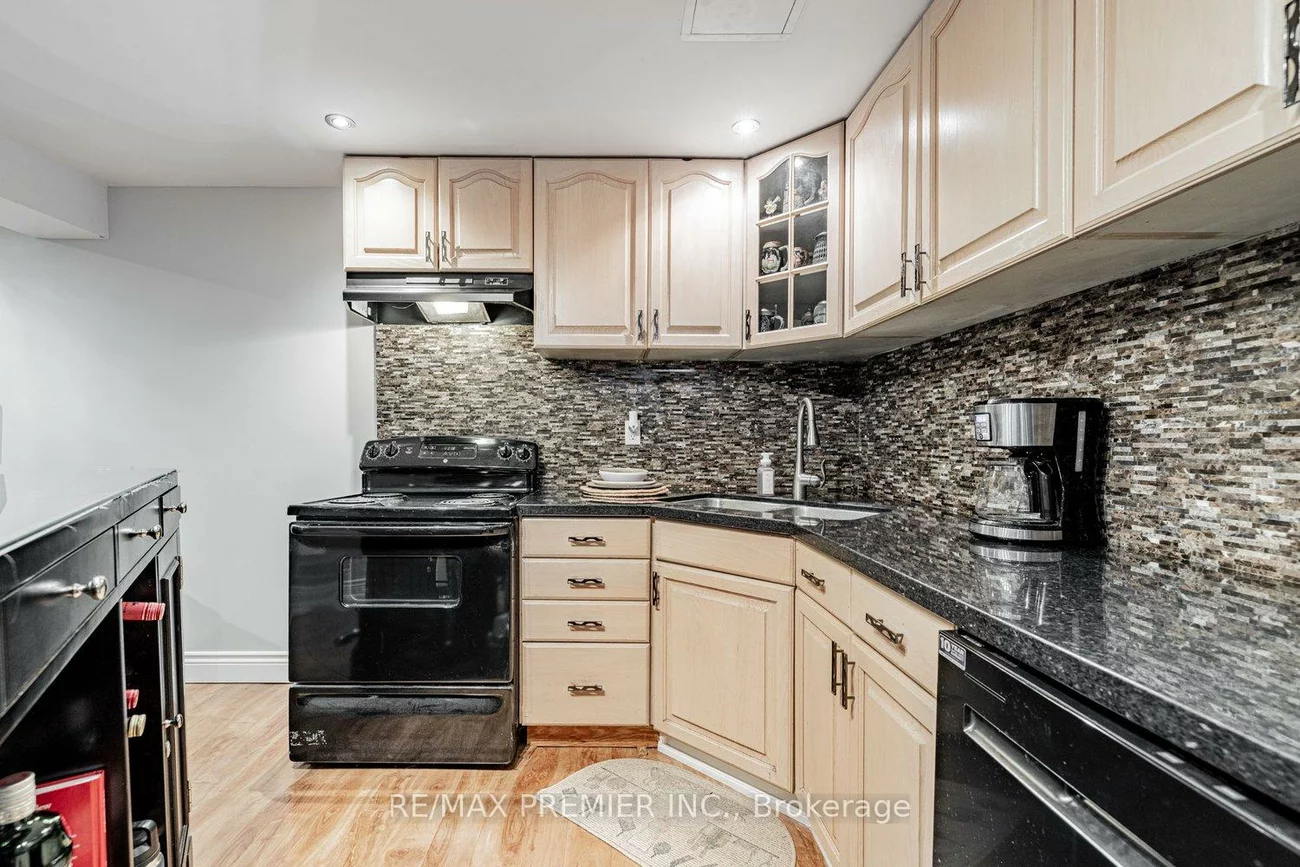 118, Tunbridge, Georgian Drive, Barrie