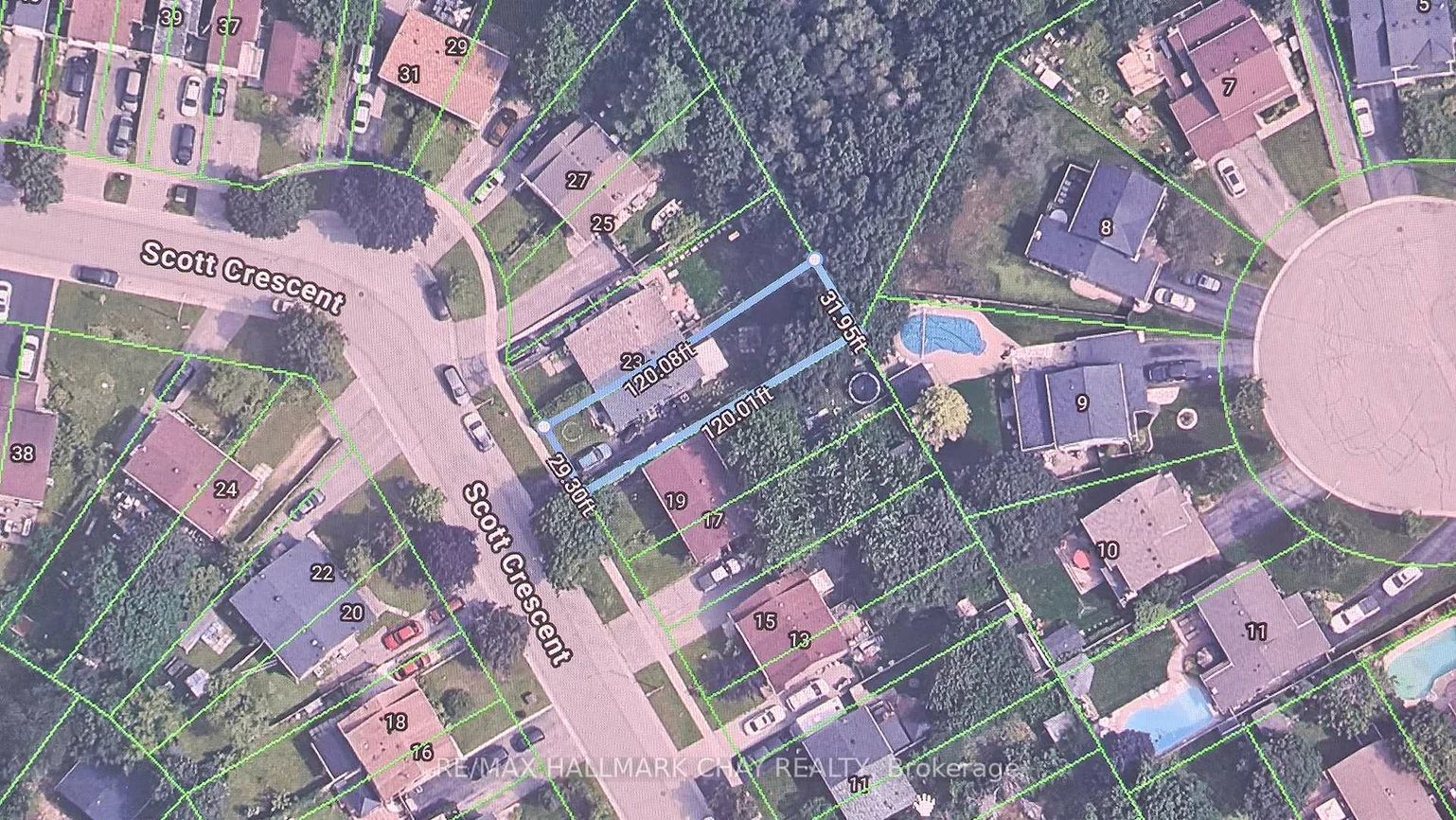 21, Scott, Letitia Heights, Barrie