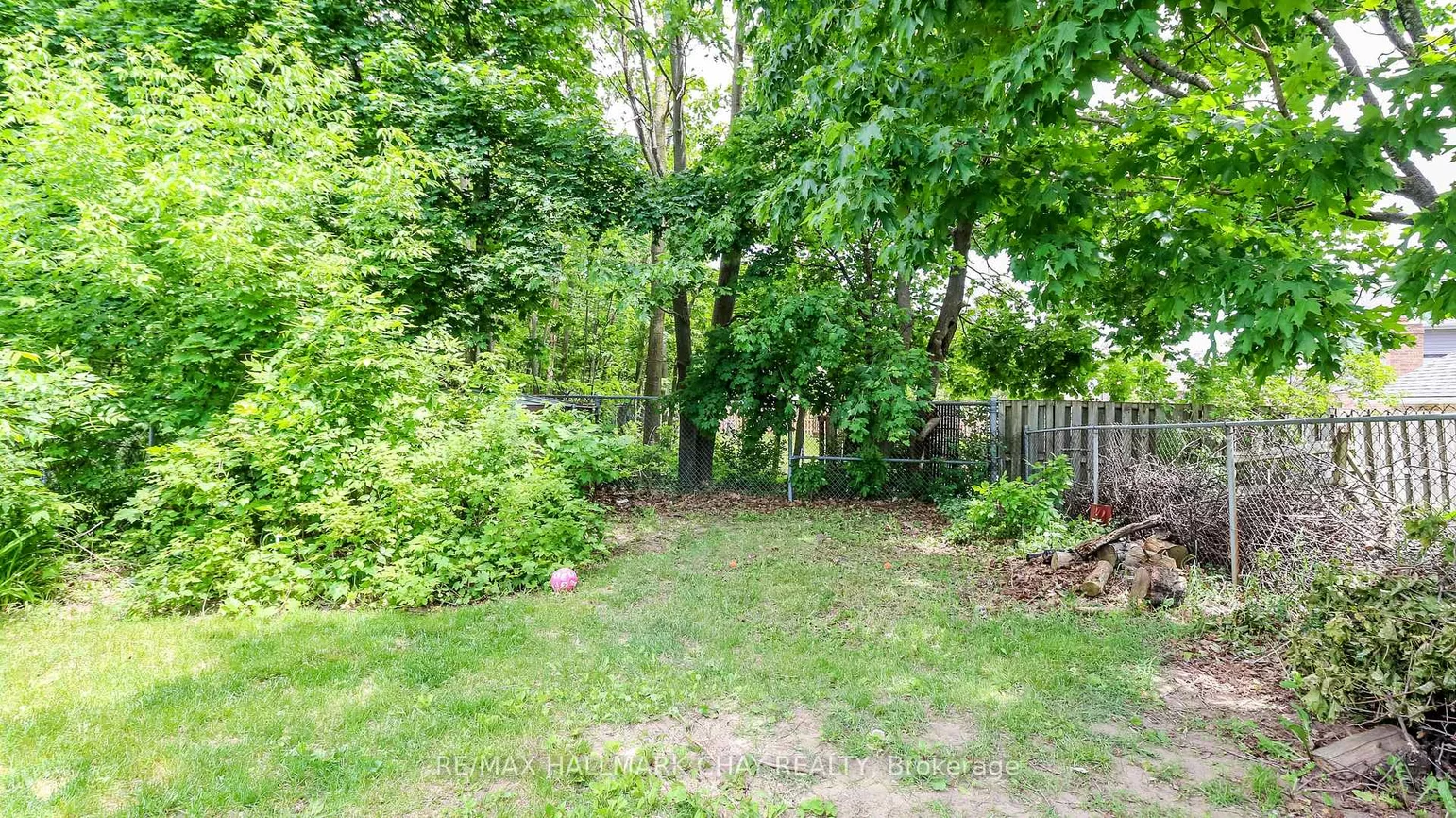21, Scott, Letitia Heights, Barrie