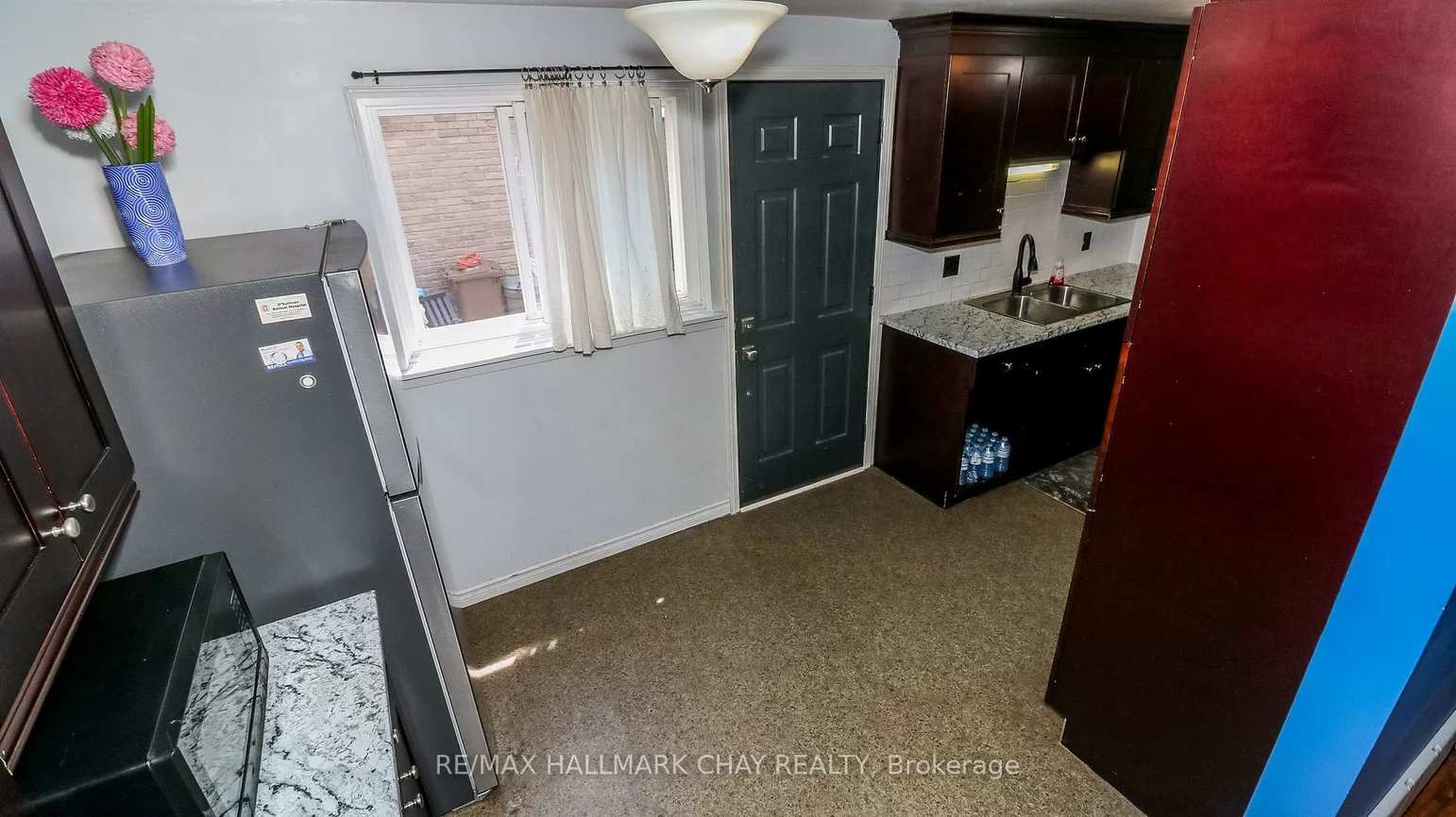 21, Scott, Letitia Heights, Barrie