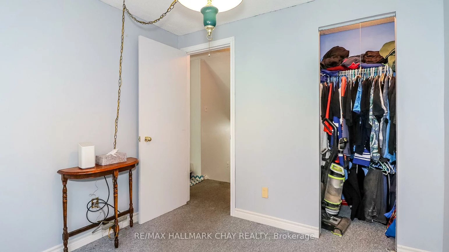 21, Scott, Letitia Heights, Barrie