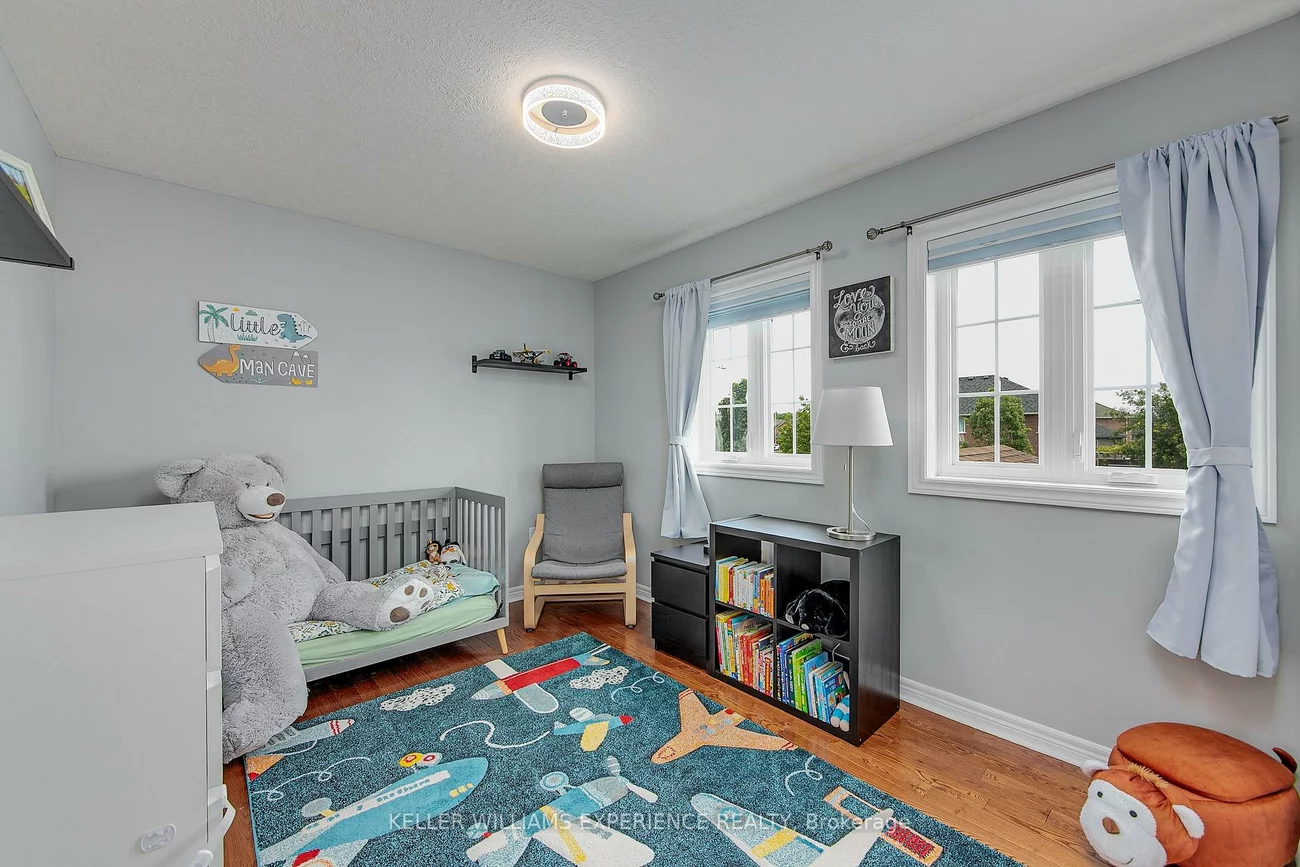 6, Balmoral, Innis-Shore, Barrie