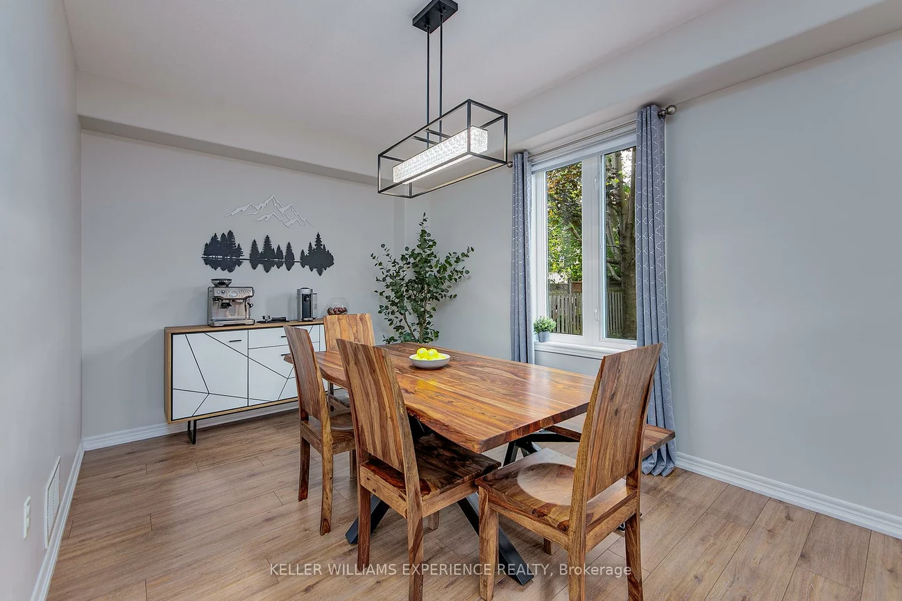6, Balmoral, Innis-Shore, Barrie