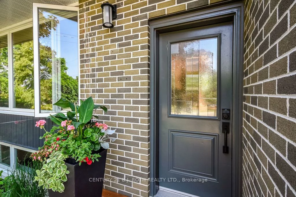 58, Marion, Wellington, Barrie