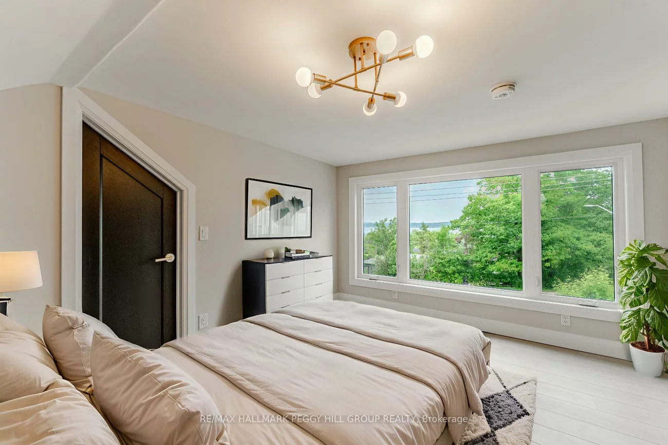 425, Codrington, Codrington, Barrie