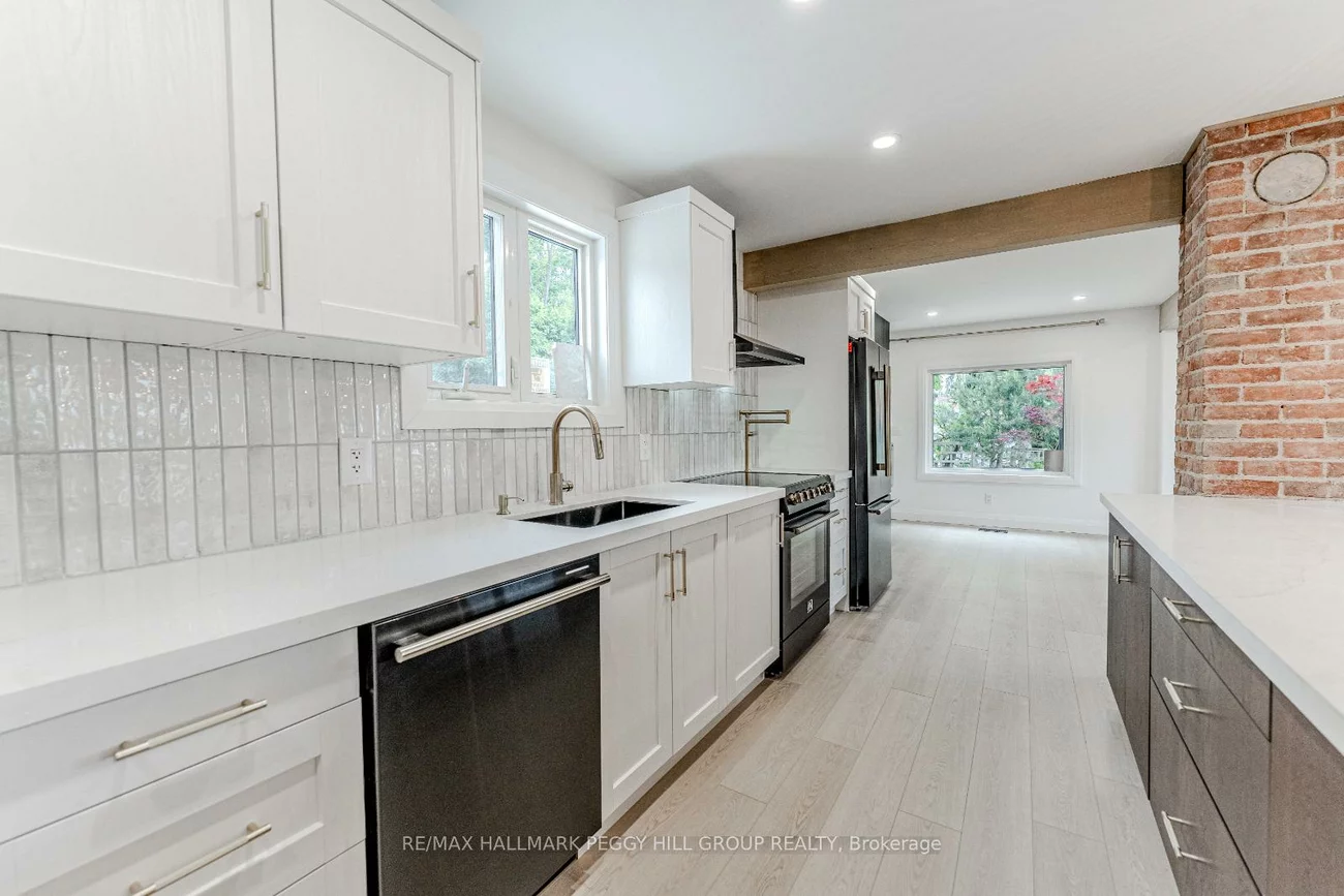 425, Codrington, Codrington, Barrie