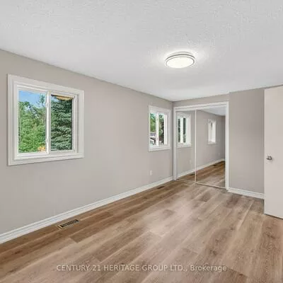 90, Burns, Letitia Heights, Barrie