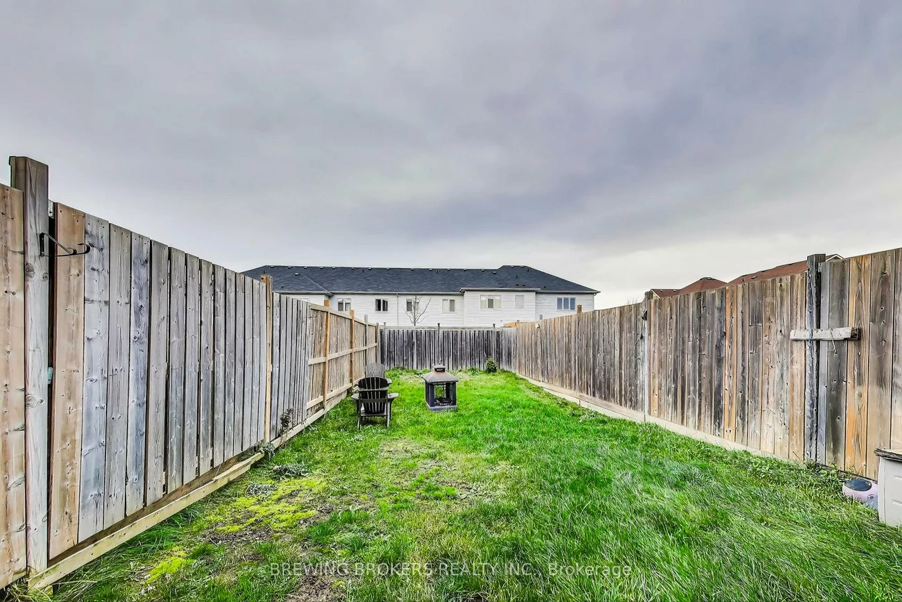 33, Pearcey, West Bayfield, Barrie