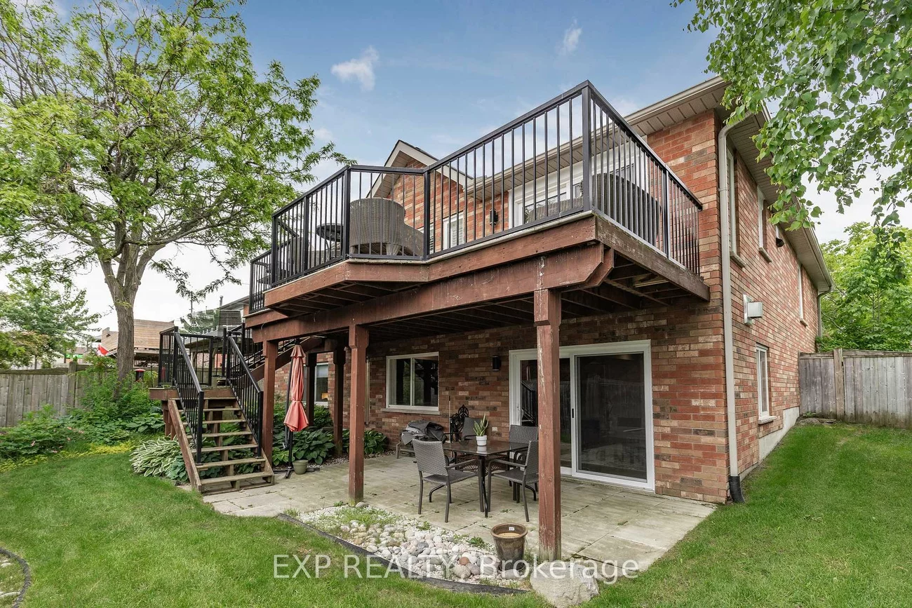 9, Pacific, Little Lake, Barrie